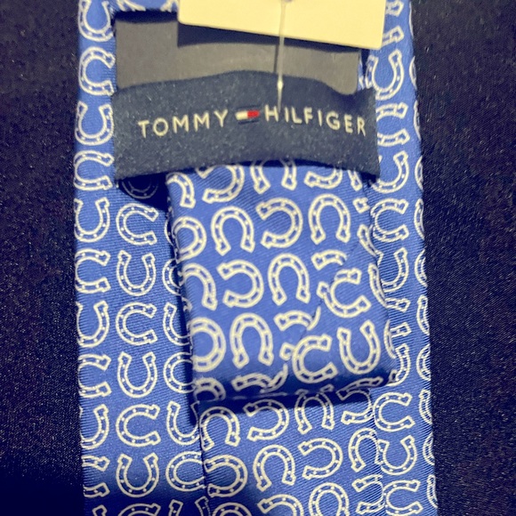 Tommy Hilfiger Blue and White Tie - Picture 3 of 5